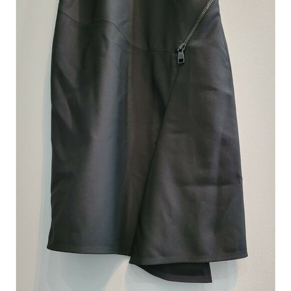SALVATORE FERRAGAMO Black Sleeveless Asymmetrical Hem Zipper Dress 40 Small Wool - Picture 3 of 9